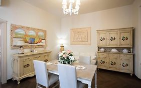 Charme & Chic Studio